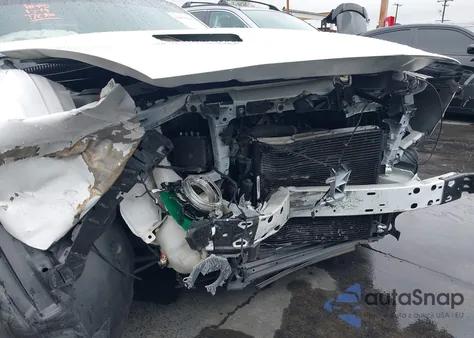 2019 Dodge Challenger Sxt z USA, uszkodzony, nr VIN 2C3CDZAG8KH744224